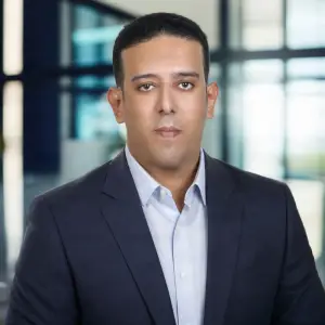 Ahmed, founder of Bary Business